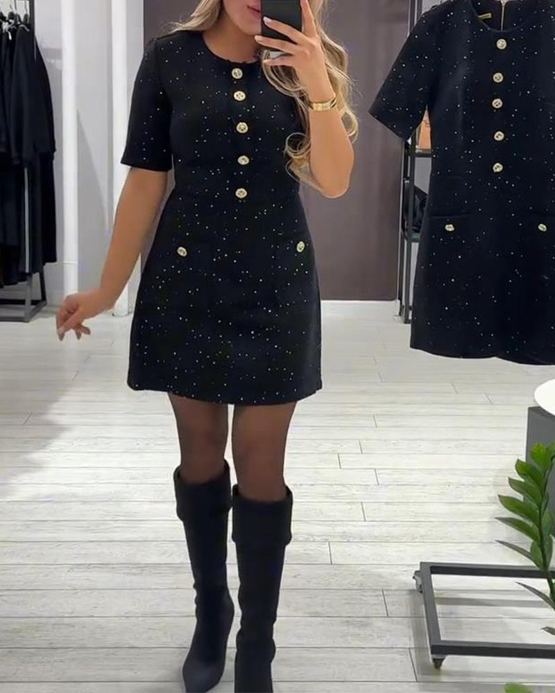 Jurk Korte Mouw Fijn Glanzende Knopen