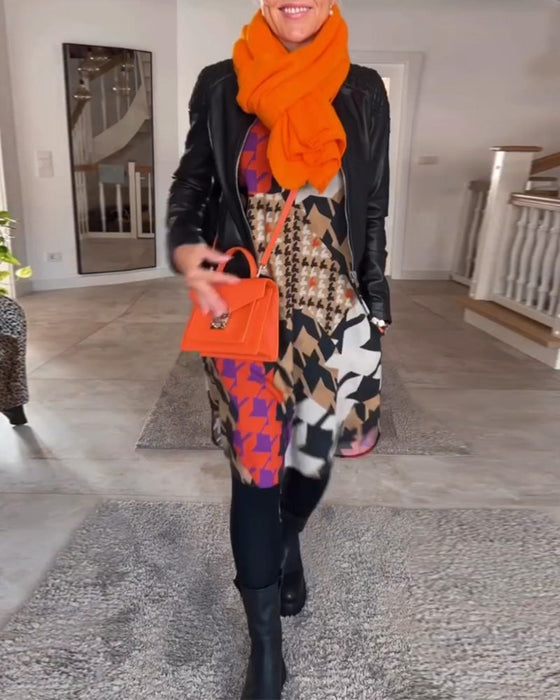 Jurk met v-hals en lange mouwen