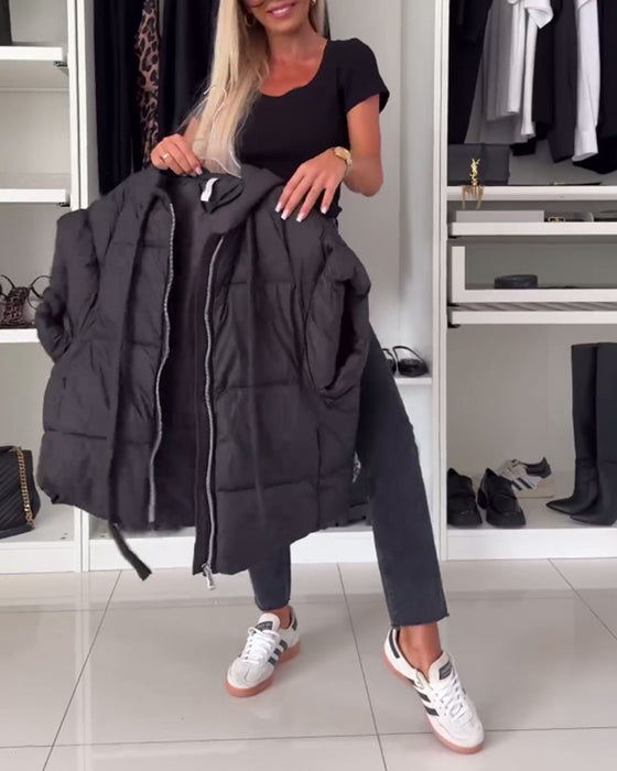 Gewatteerde jassen met capuchon, effen kleur, korte mouwen en rits