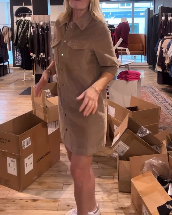 Jurk Met Halve Mouwen In Effen Kleur