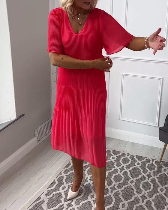 Casual effen geplooide jurk met V-hals en halve mouw