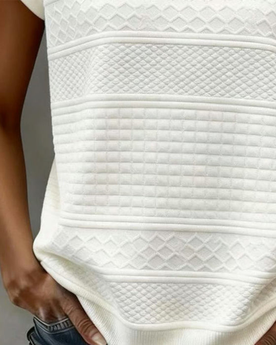 Kortmouwig V-hals Kantknopen T-Shirt Met Kabelssteek