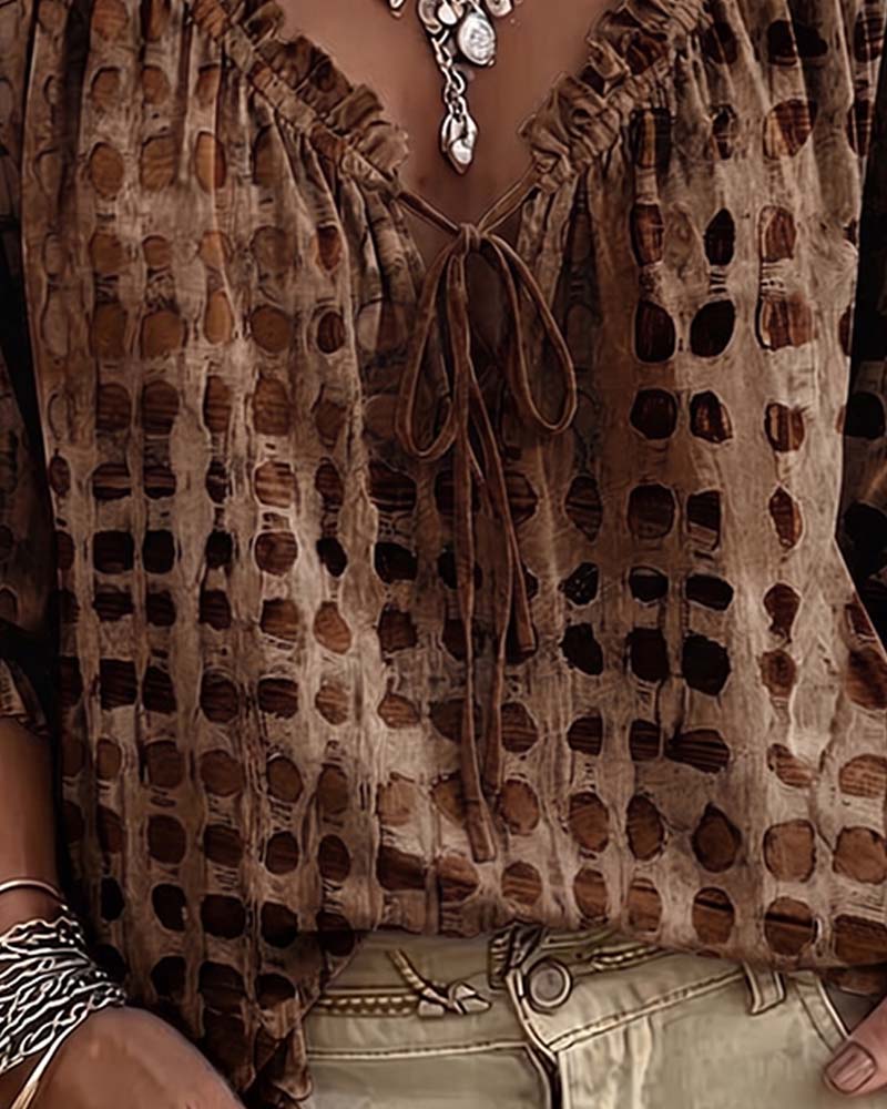 Blouse Stippenpatroon Met Vetersluiting