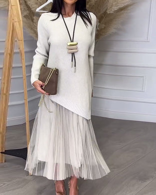 Twee-Delige Set Met Pullover En Rok In Ronde Hals En Onregelmatig Design