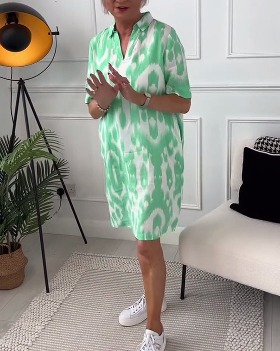 Jurk met revers en korte mouwen met print