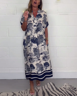 Jurk met zak en V-hals met dierenprint