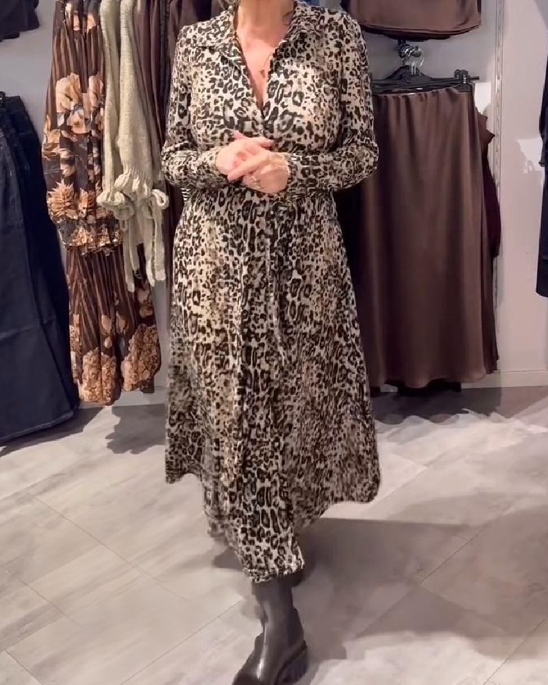 Jurk Met Luipaardprint En Aangehouden Taille