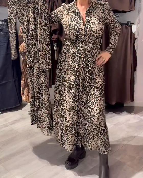 Jurk Met Luipaardprint En Aangehouden Taille