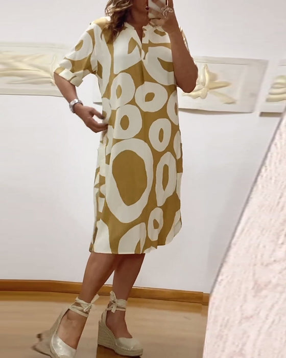 Casual jurk met letterprint en V-hals