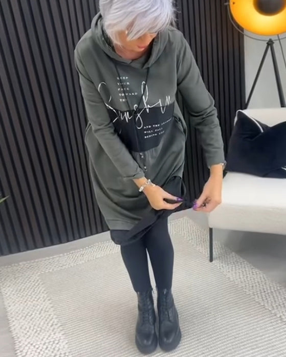 Casual hooded dress met color block letter print en pocket