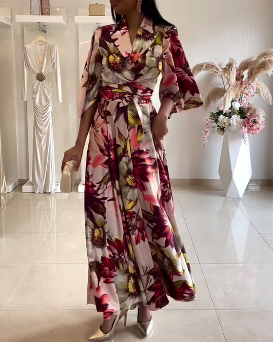 Jurk met revers, driekwartmouwen en bloemenprint