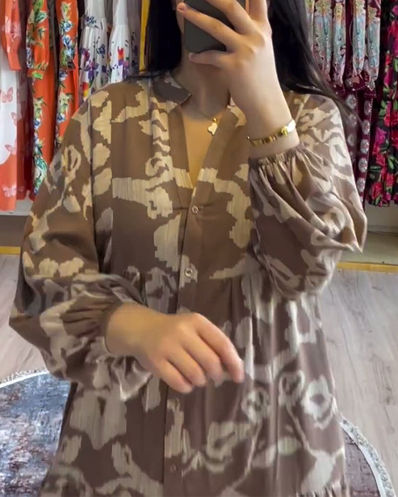 Losse jurk met print en knoopsluiting