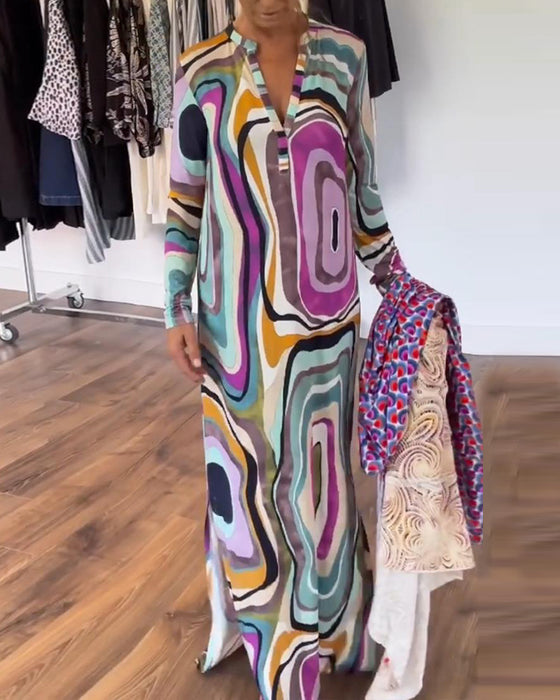 Jurk met diepe V-print en lange zoom