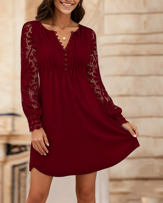 Effen Jurk Met Plooien En Patchworkdetails