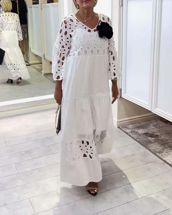 Elegante effen jurk met kanten gat