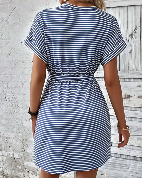 Jurk Ronde Hals Streep Stropdas Taille