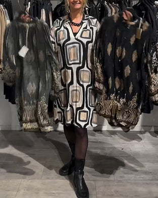 Losse Jurk Met V-Hals En Geometrische Print