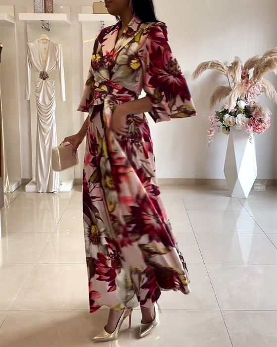 Jurk met revers, driekwartmouwen en bloemenprint