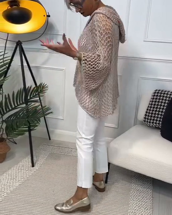 Effen trui met capuchon en uitgesneden sterren