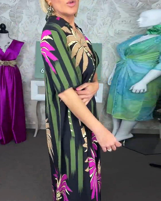 Casual losse jurk met split met bladprint en korte mouw