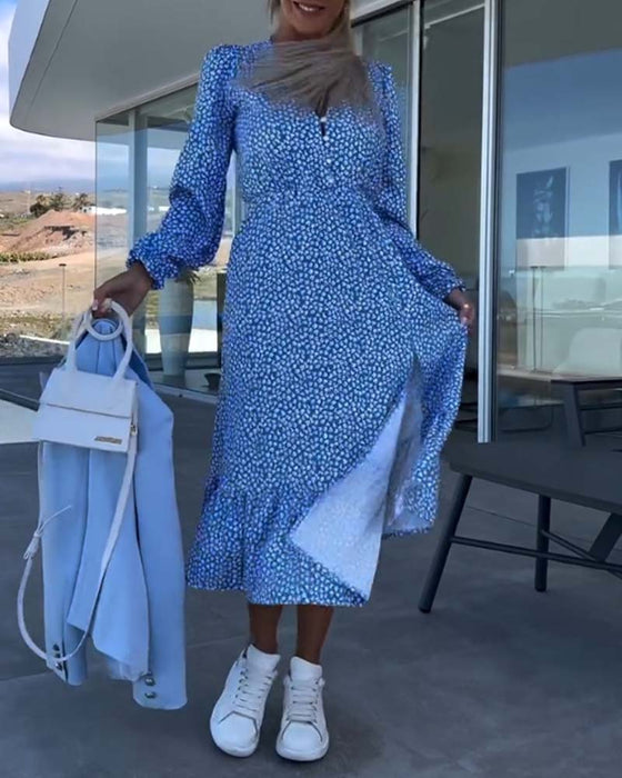 Jurk met bloemenpatchwork en V-hals