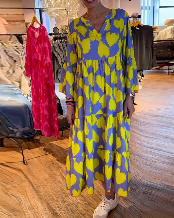 Jurk met V-hals en hartjespatroon