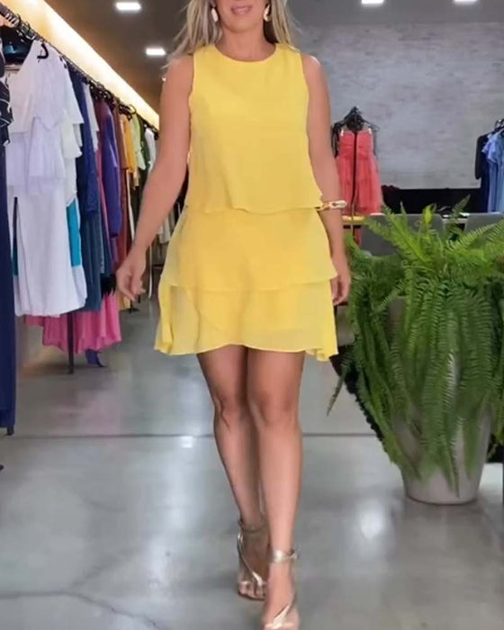 Mouwloze dubbellaagse jurk met ruches