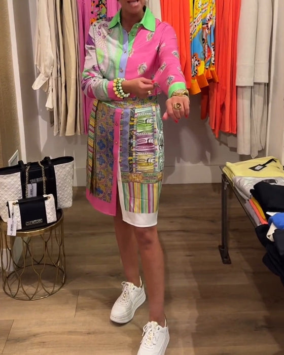 Kleurrijke omgekeert jurk met split