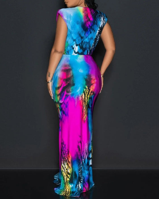 Jurk met mouwloze en ingesnoerde taille