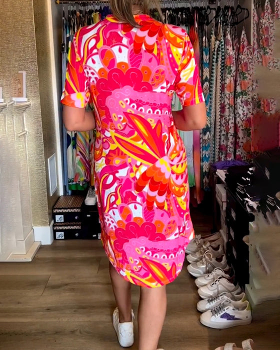 Jurk met zakken en prints en korte mouwen