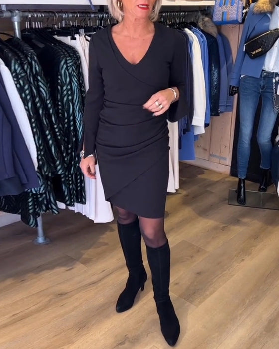 Jurk met V-hals en uitlopende mouw