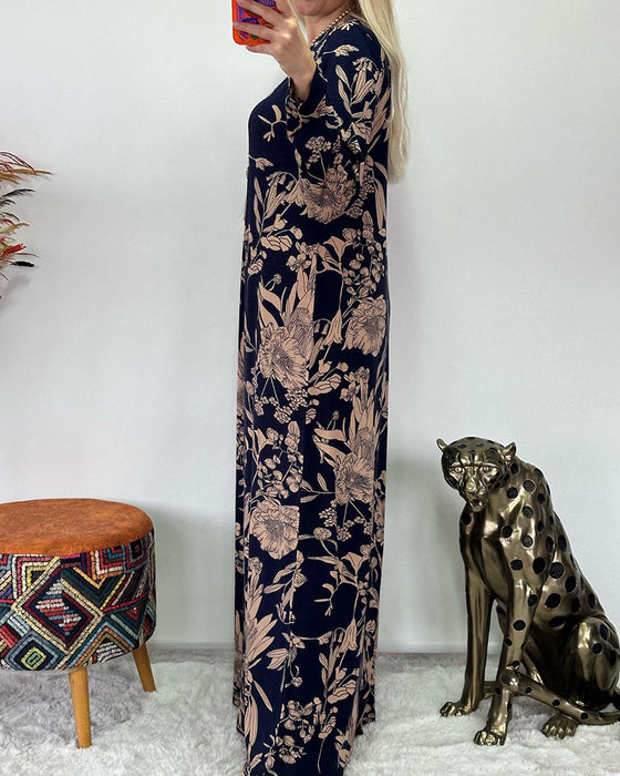 Jurk met bloemenpatroon en ronde hals