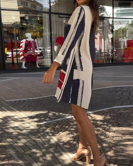 Jurk met revers en print en split