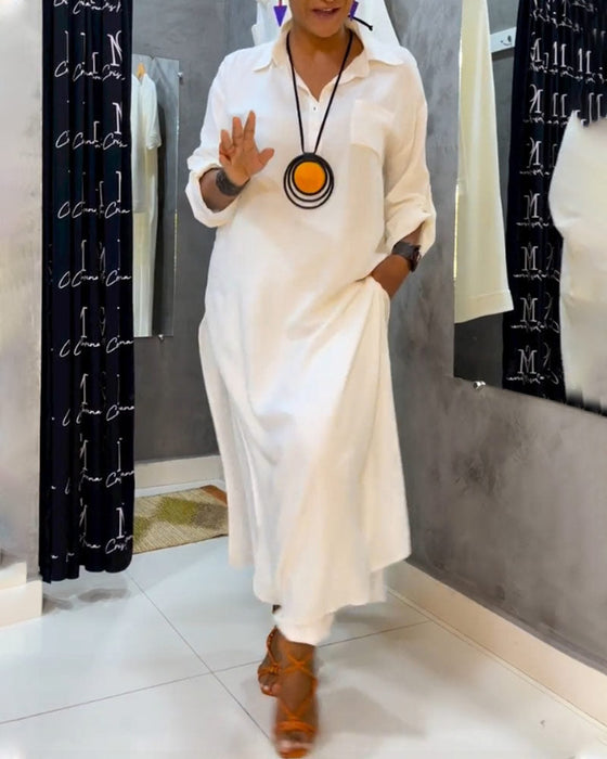 Effenkleurige jurk met revers en zak